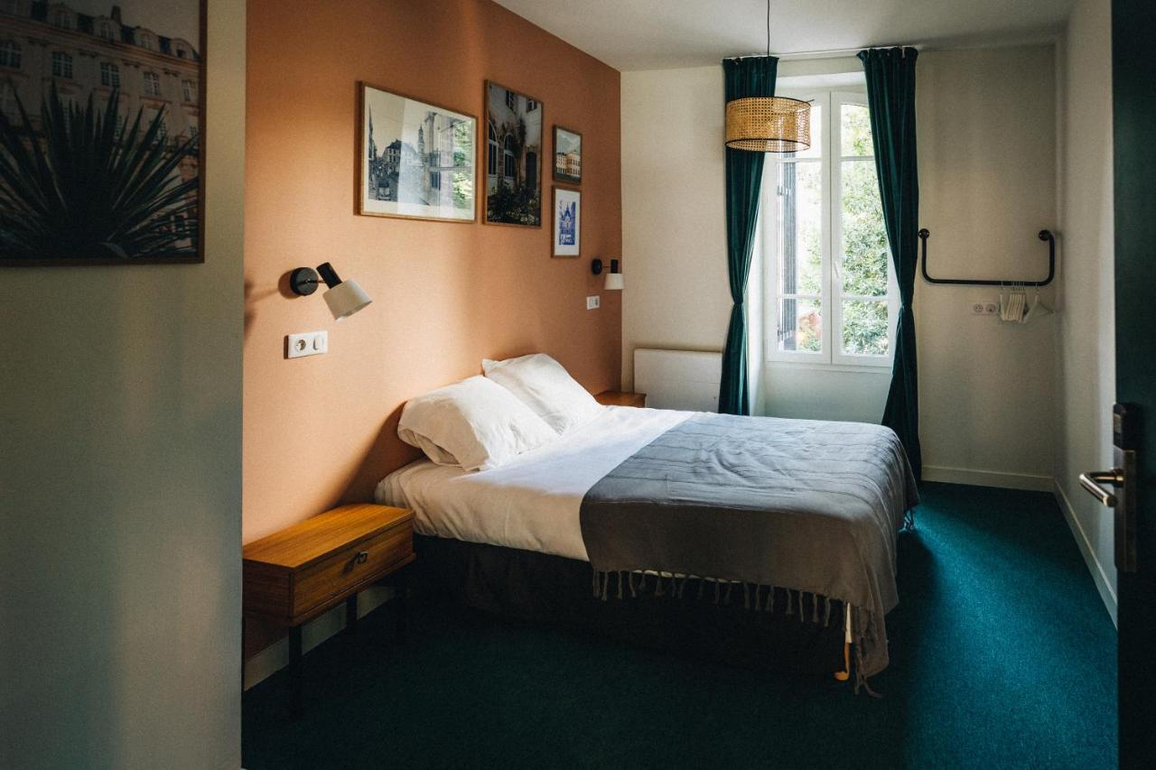 Les Chouettes Hostel Rennes Exterior photo